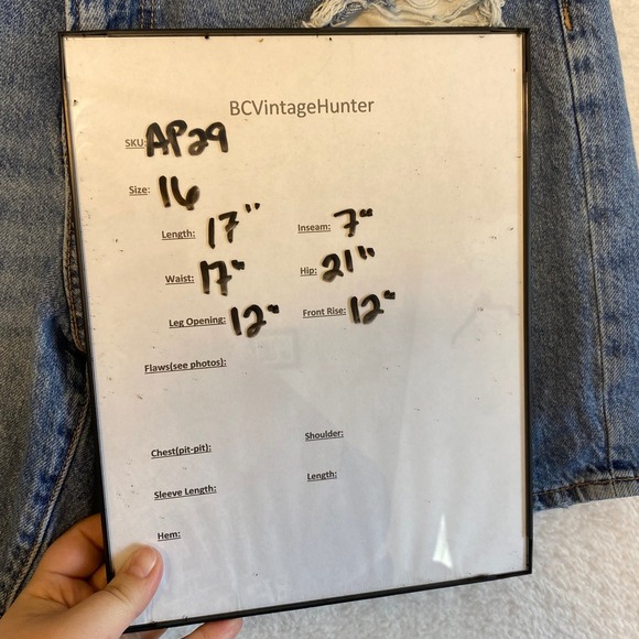 American Eagle Outfitters Distressed Denim Shorts Women Sz 16 Blue Ripped Cutoff - Picture 3 of 12